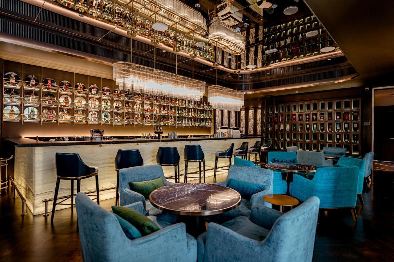 Silq Hotel & Residence, Managed By The Ascott Limited 曼谷 外观 照片 The bar at the 2018 edition of the World Class Competition