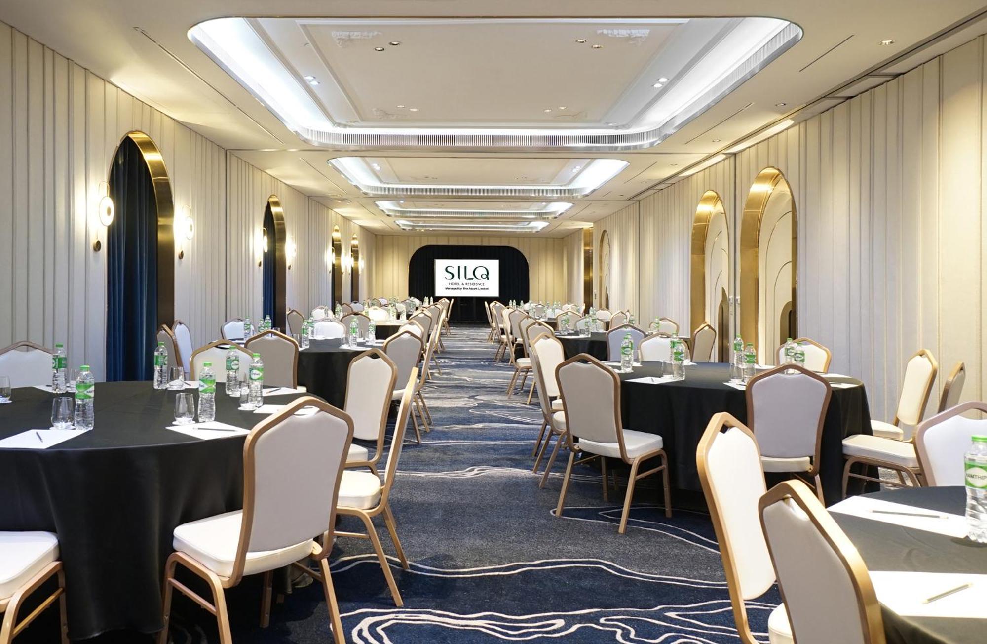 Silq Hotel & Residence, Managed By The Ascott Limited 曼谷 外观 照片 The ballroom